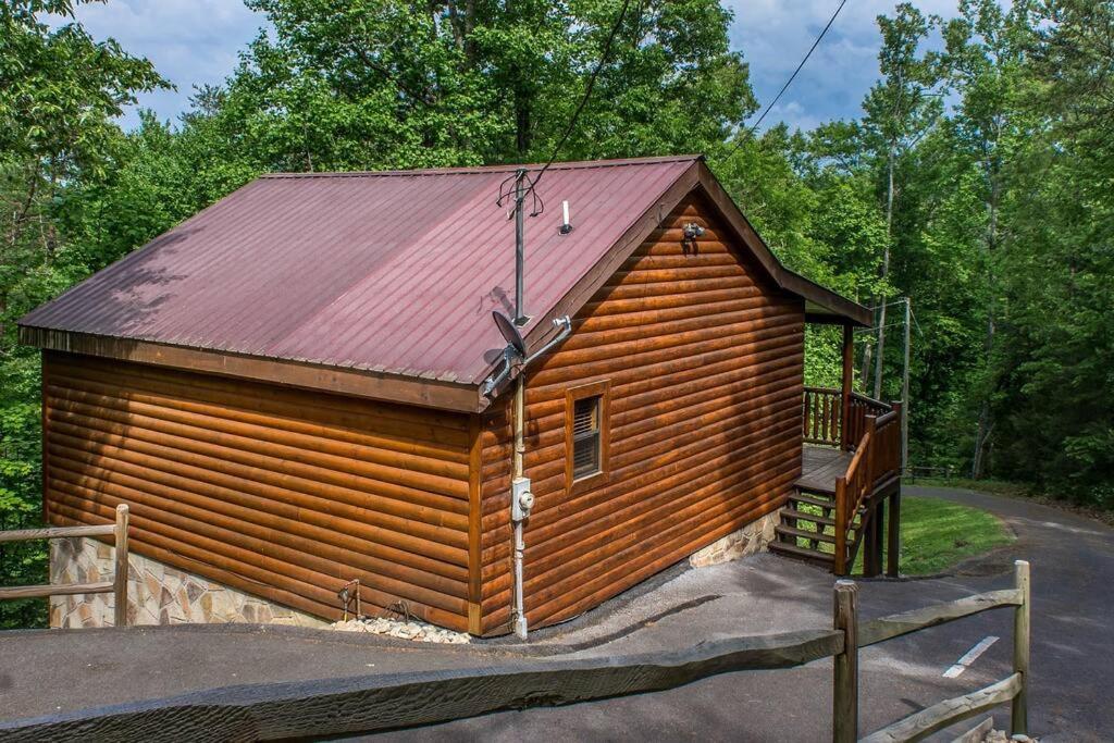 세비어빌 Holly Tree Hideaway - Semi Secluded Mtn Setting 빌라 외부 사진